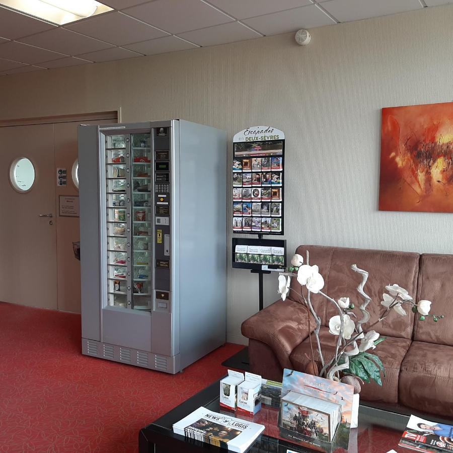 Cit'Hotel Talencia Thouars Exterior photo