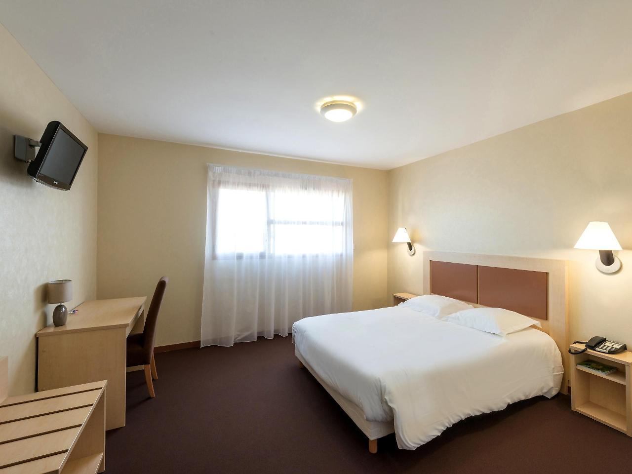 Cit'Hotel Talencia Thouars Exterior photo
