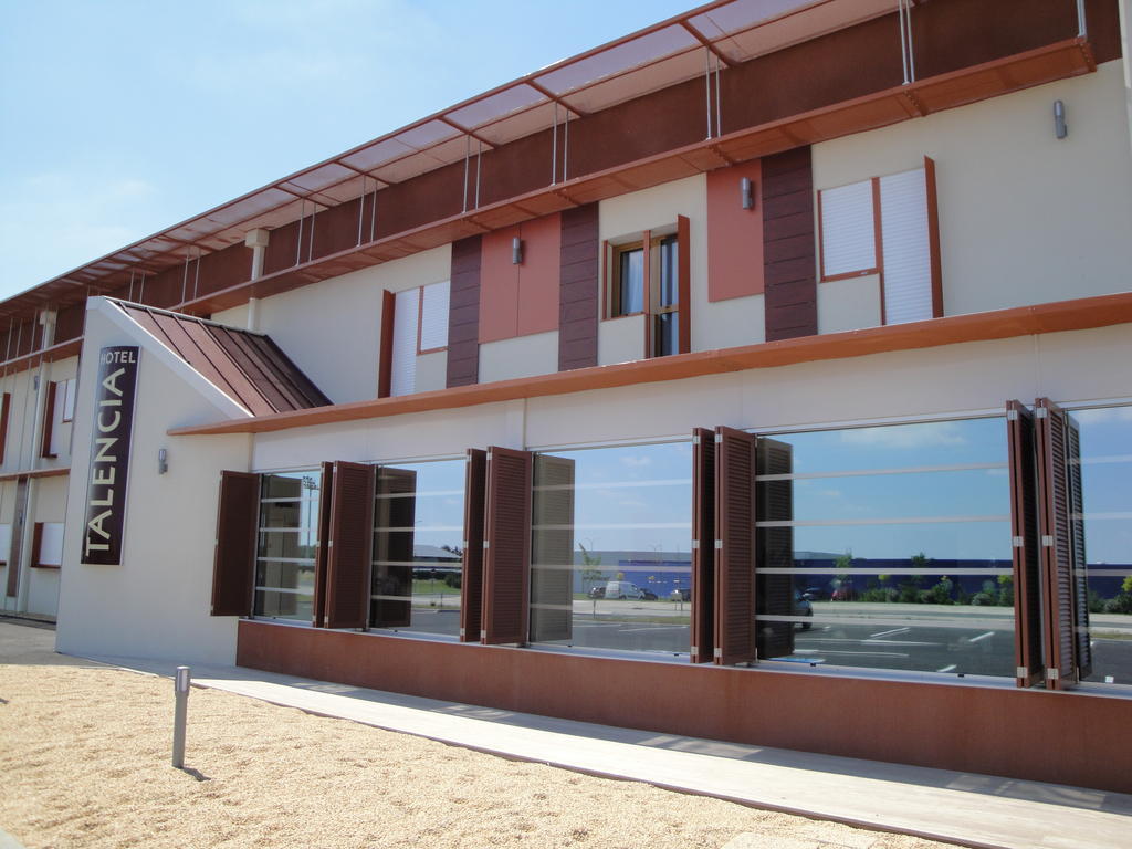 Cit'Hotel Talencia Thouars Exterior photo